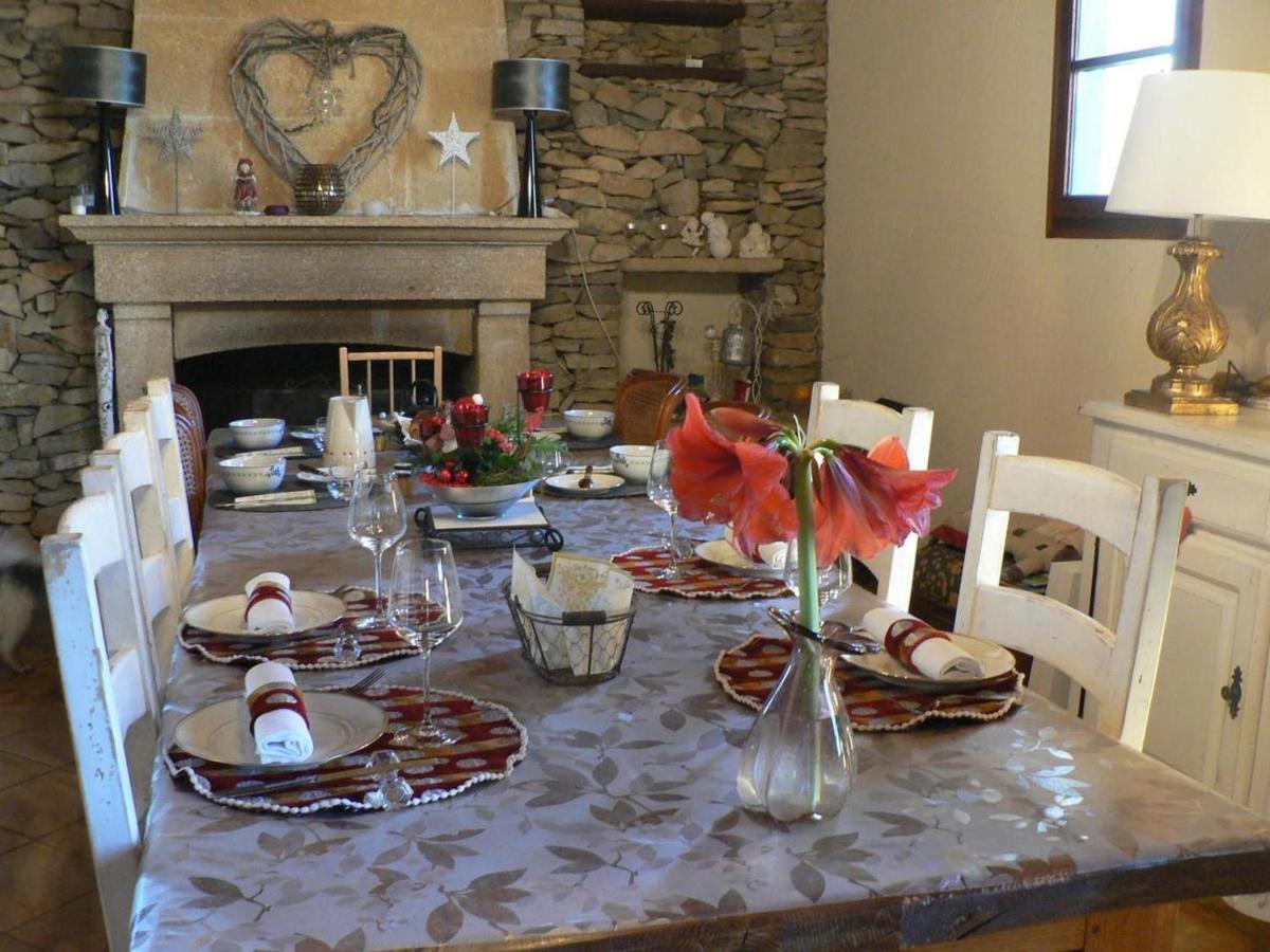 Le Galaveyson Bed and Breakfast Le Grand-Serre Εξωτερικό φωτογραφία